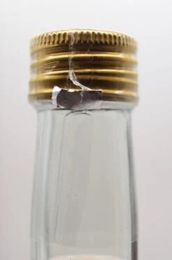 Wiesenthauer Pfläumli Likör -Getränke Verkaufsgeschäft DSC00320