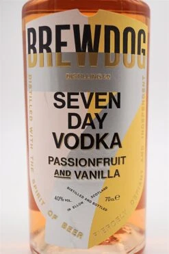 Seven Day Vodka Passionfruit And Vanilla -Getränke Verkaufsgeschäft dsc01241