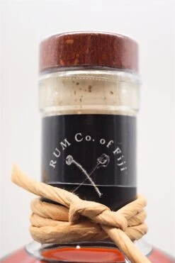 5 Jahre Premium Dark Rum -Getränke Verkaufsgeschäft dsc09195zhxrss0u4hwdj