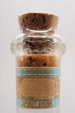 Jamaican Spiced Rum -Getränke Verkaufsgeschäft dsc09254y3zxjzbghqgtp